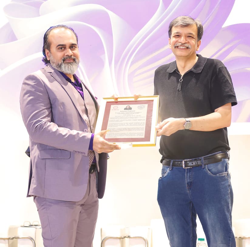 Awarded ‘Outstanding Contribution for National Development’ at IIT Delhi